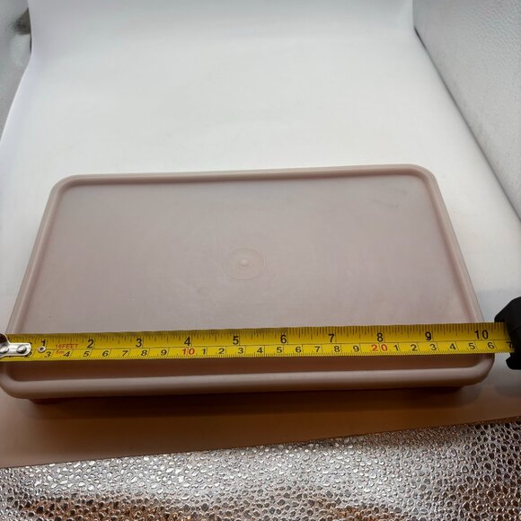 Vintage Tupperware Deli Meat Hot Dog Bacon Storage Container Plastic with Lid - Picture 14 of 15